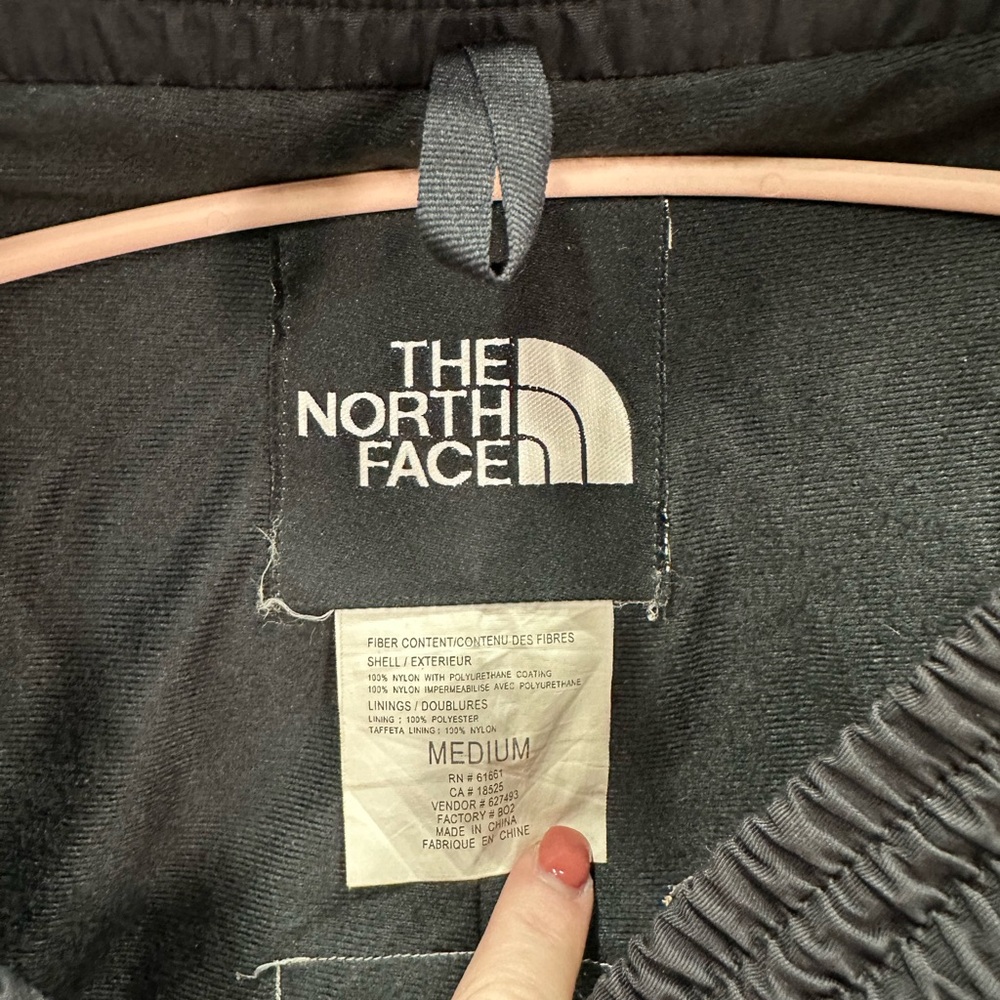 Northface Ski Pants Size Medium - image 3